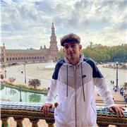 Laureando in International marketing management, 10 anni di esperienza in musica